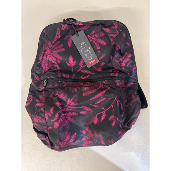 New nwt Tumi just in case backpack printed floral  purple black travel emergency - Picture 7 of 9